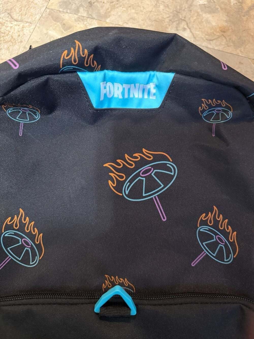 FORTNITE - Picture 2 of 5